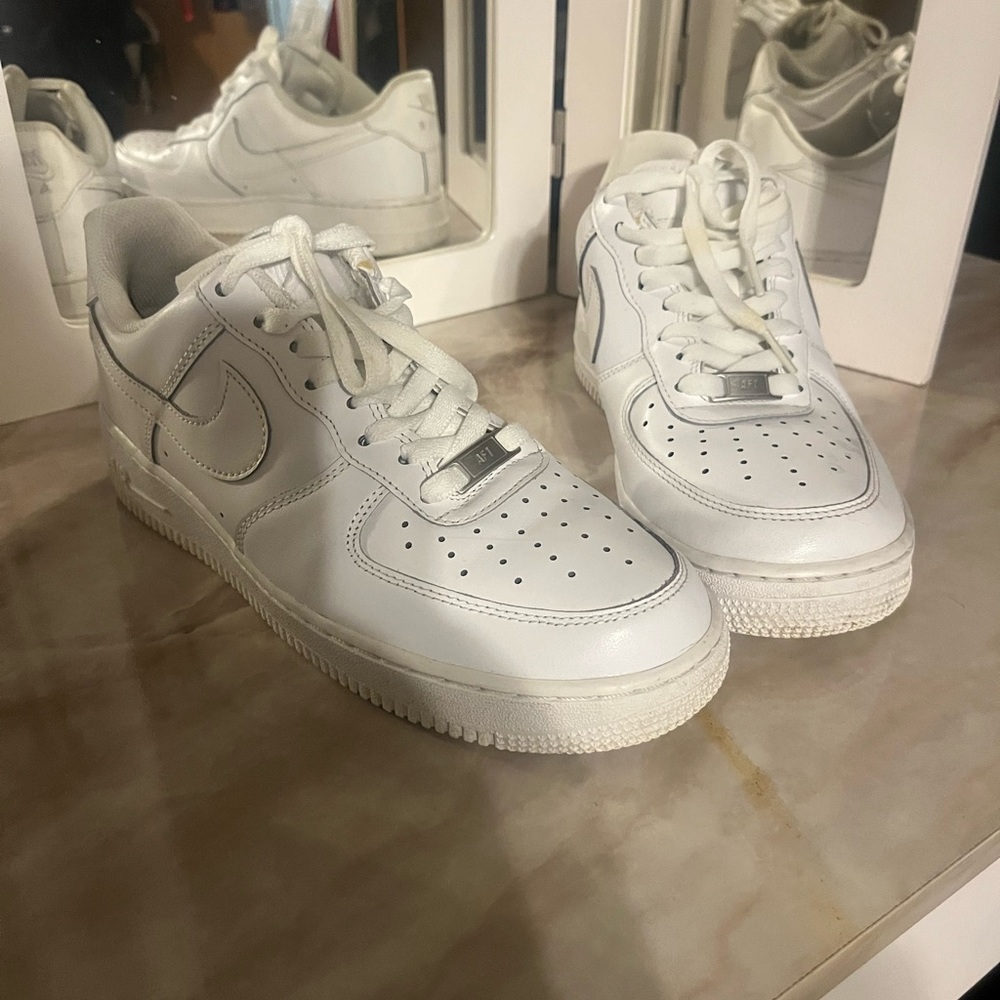 White Air Force 1